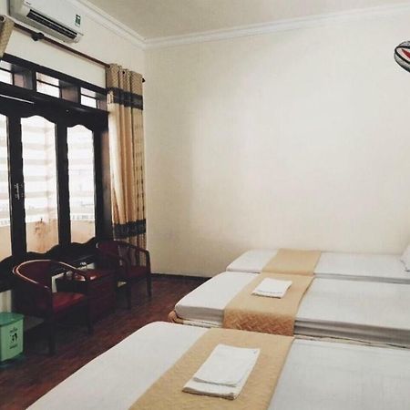 Khach San Ho Guom Hotel Sam Som Kültér fotó
