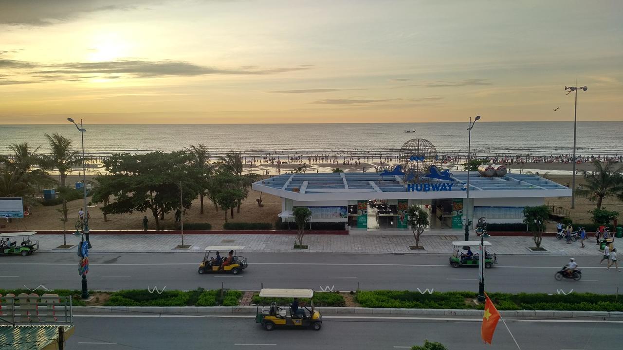 Khach San Ho Guom Hotel Sam Som Kültér fotó